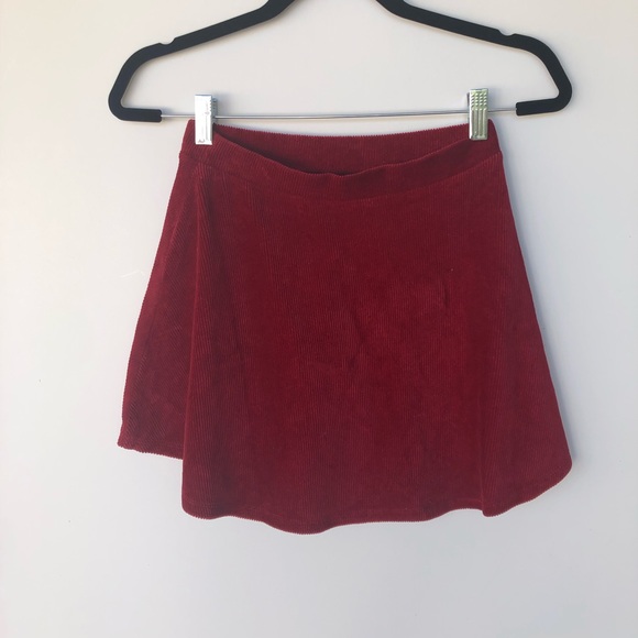 NWOT Forever 21 Red Ribbed Stretch Skater Skirt - Picture 3 of 7